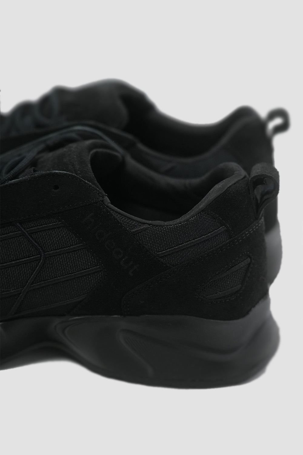 Black Apex Soul Sneakers