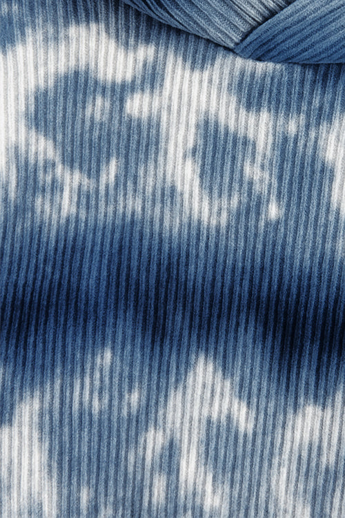 Cloud Pattern Cropped Pull Over Hoodie Blue