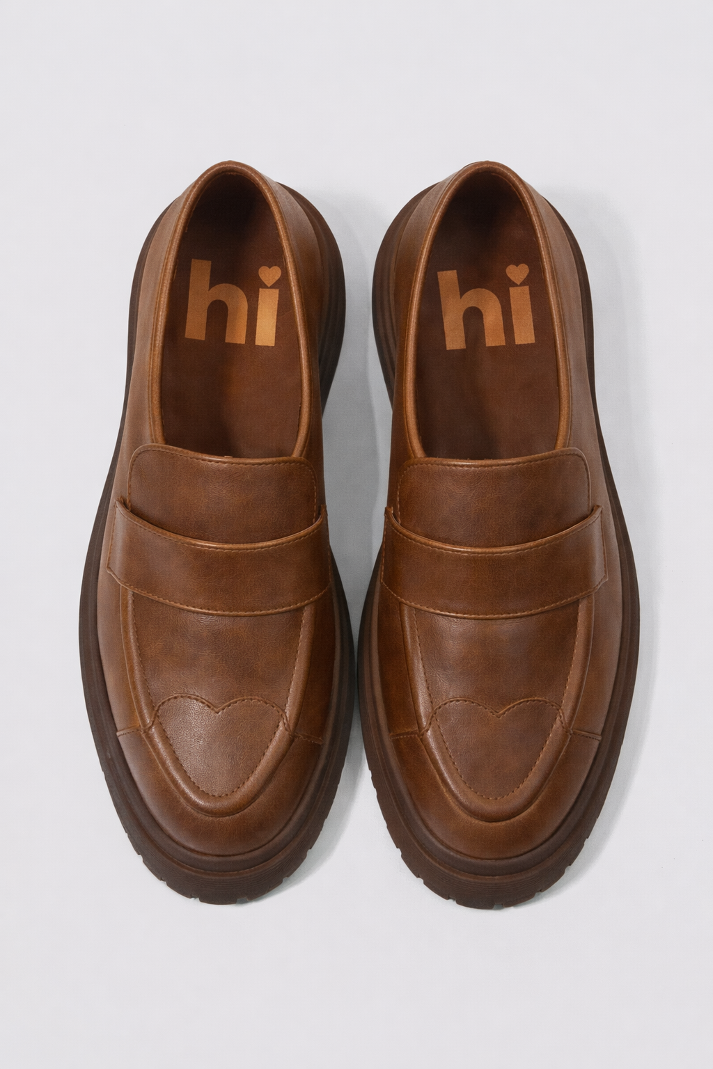 Heart Tip Leather Loafers