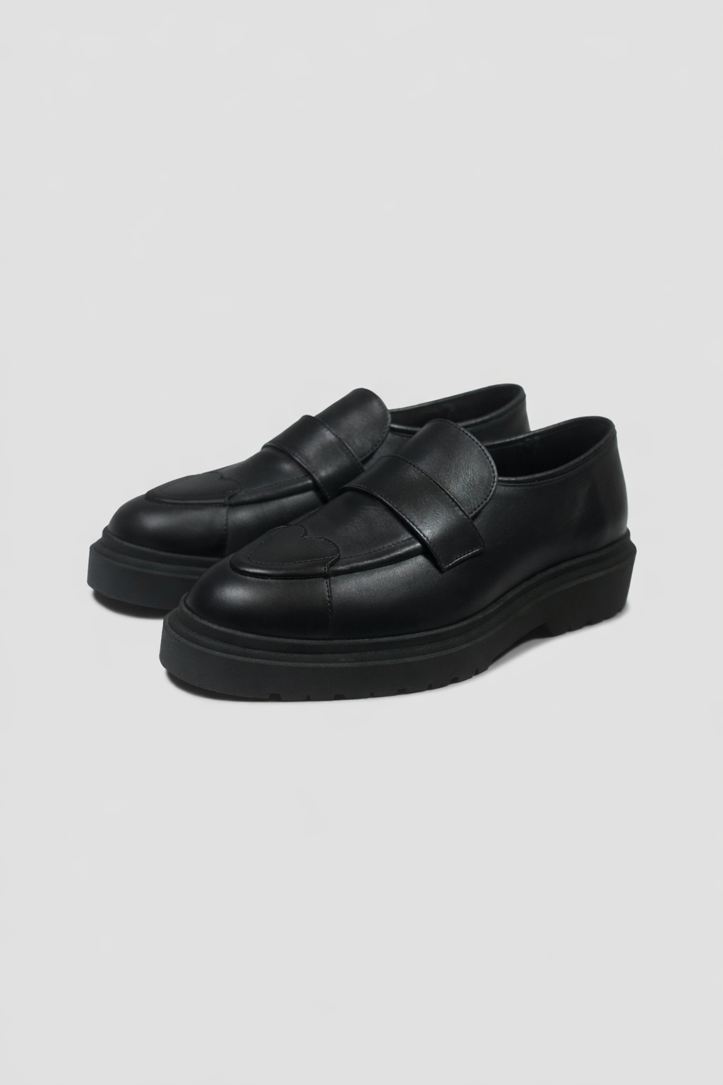 Black Heart Tip Leather Loafers