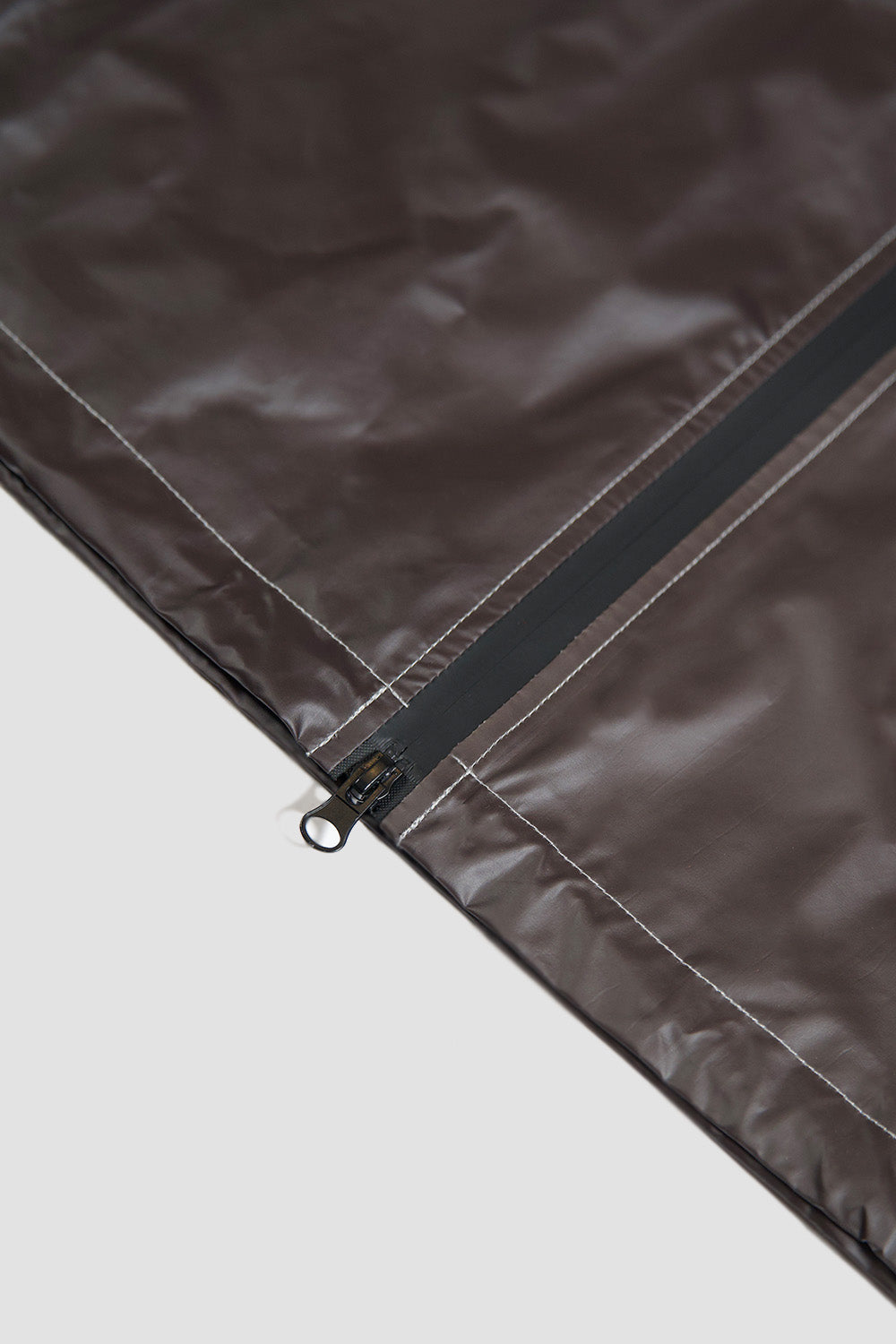 Temperature Reactive Waterproof Windbreaker Jacket